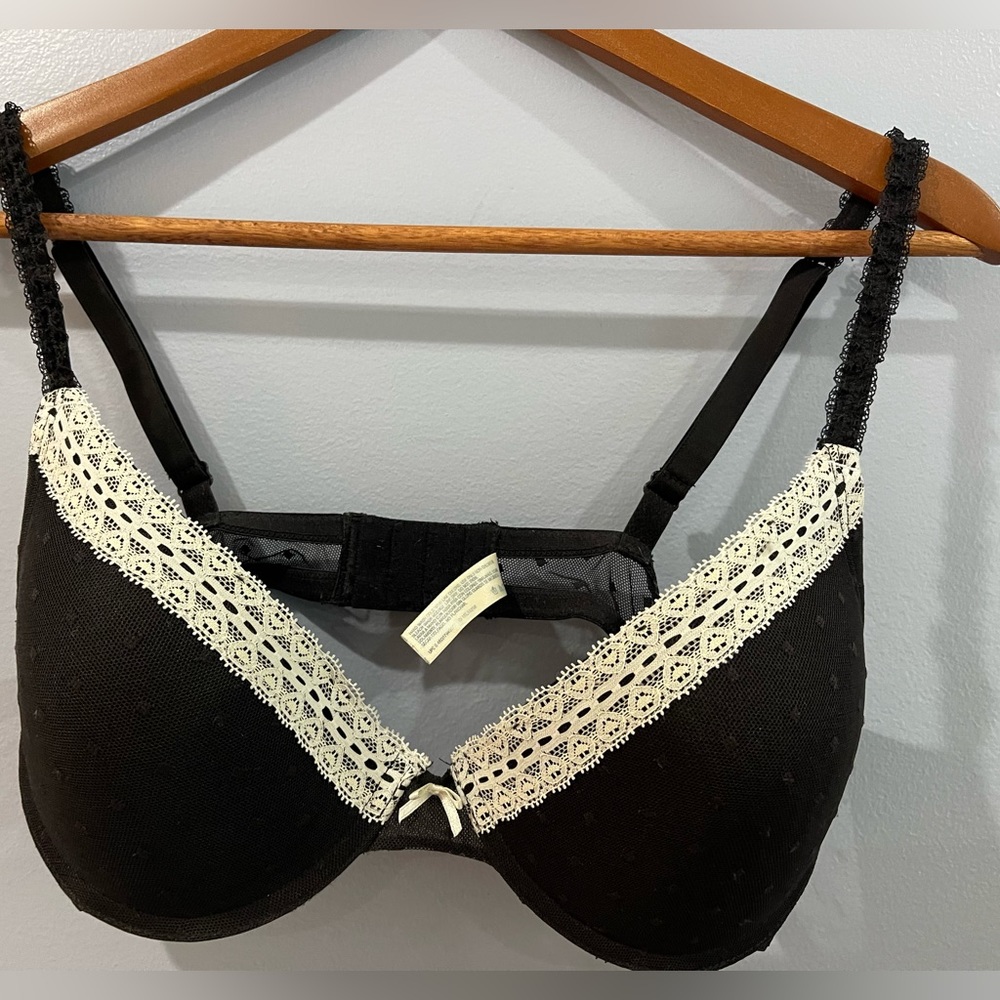 L.e.i. Lei Black Bra with Cream Lace Size 36D
